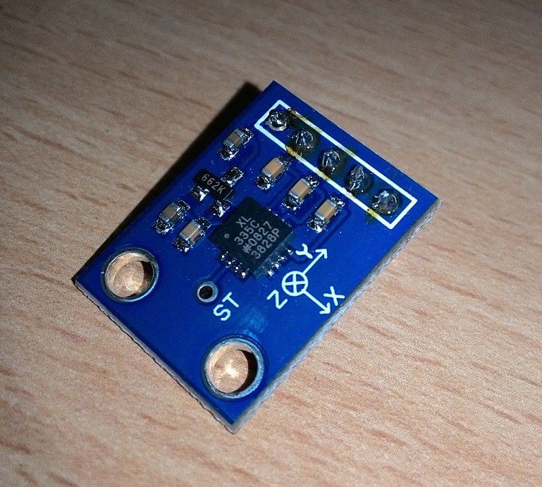 Как да свързваме акселерометъра ADXL335 с Arduino