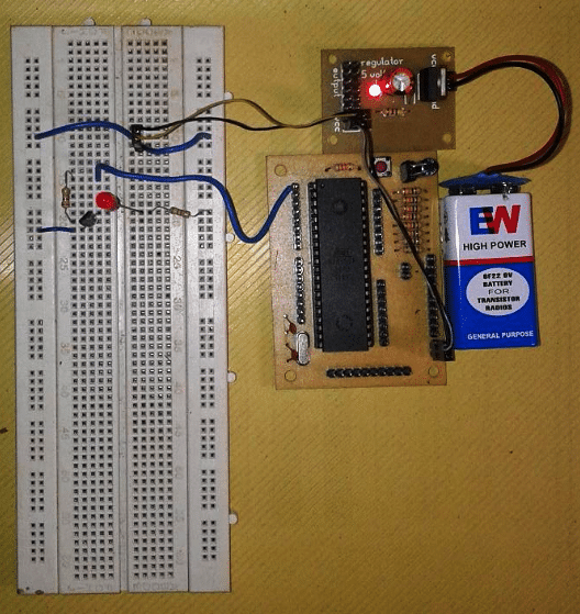 Trepćući LED diodom s Arduinom - Kompletna lekcija