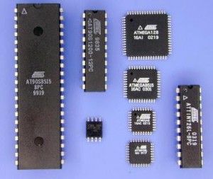 AVR Microcontroller (Atmel 8) Konfigurasi USART Komunikasi Bersiri