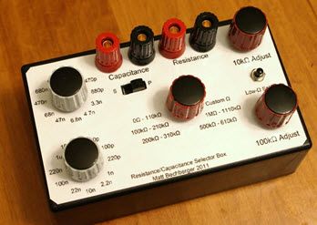 Resistor / caixa de seleção de capacitor