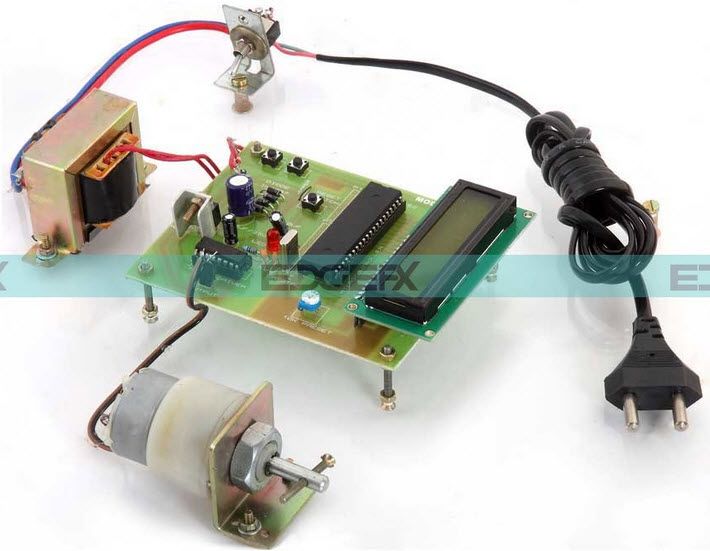 Nuolatinės srovės variklio greičio valdymas naudojant mikrovaldiklį 8051 Project Circuit by Edgefxkits.com