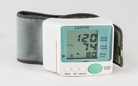 Sensor de presión arterial