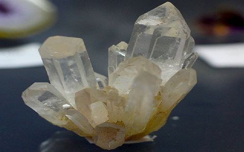 piesoelektriline kristall
